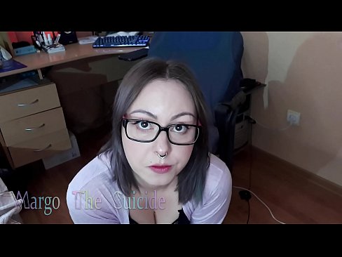 ❤️ Merch Sexy gyda Sbectol Yn Sugno Dildo'n Ddwfn ar y Camera ❤️ Fideo porn ar cy.ttsex.ru ☑